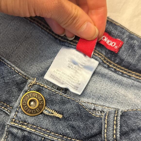 Mid rise denim shorts log line raw hem blue medium / dark wash size 5 from Bongo - Picture 7 of 8